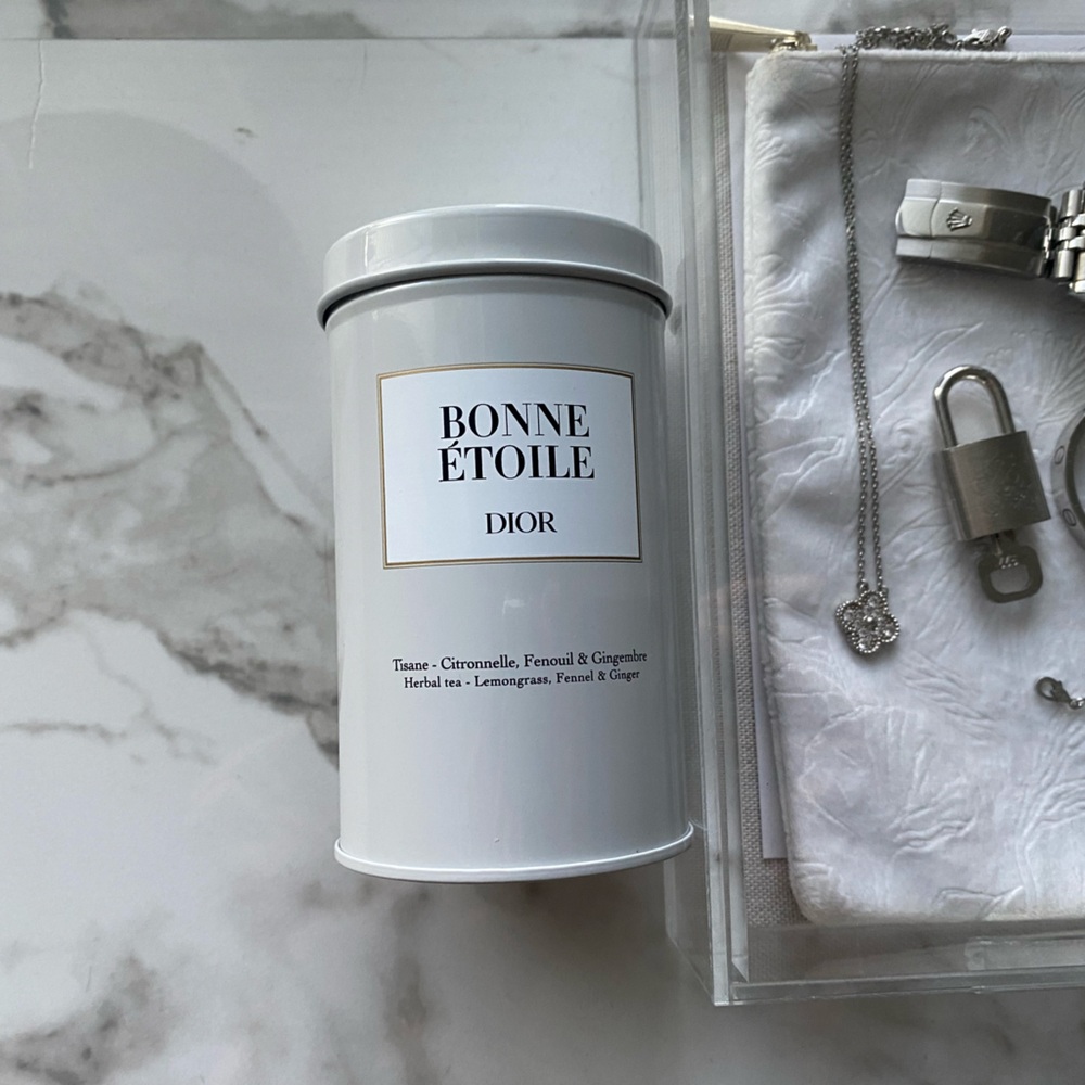 DIOR TEA